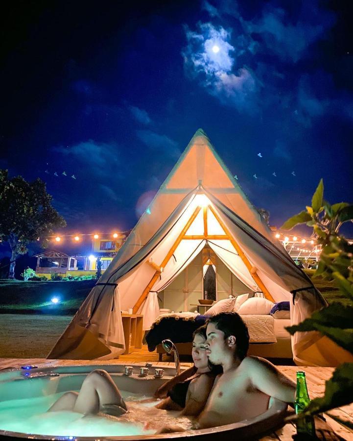 Aw Guatape Glamping Resort Екстер'єр фото
