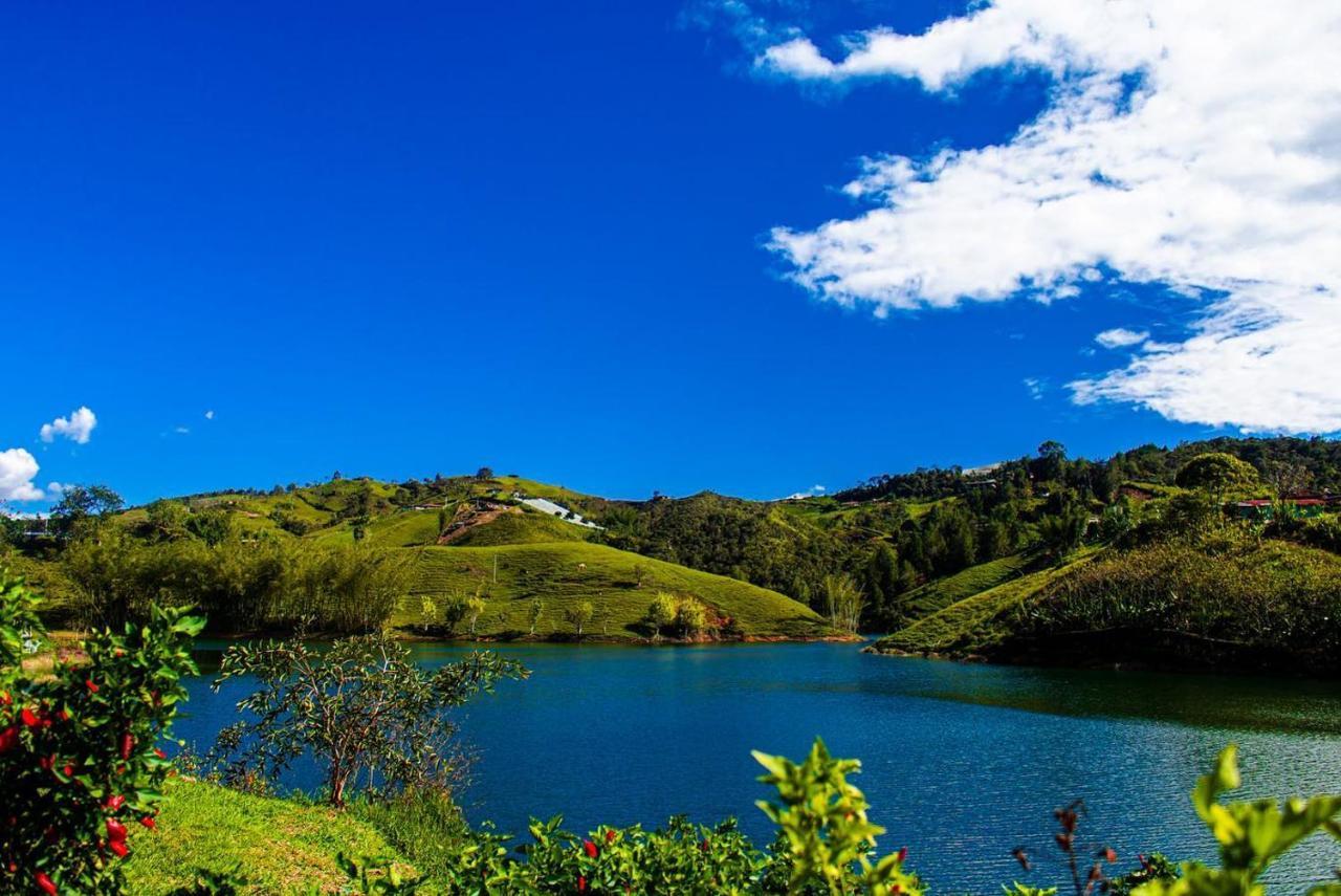 Aw Guatape Glamping Resort Екстер'єр фото