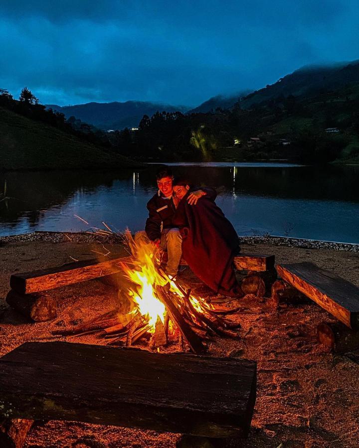 Aw Guatape Glamping Resort Екстер'єр фото