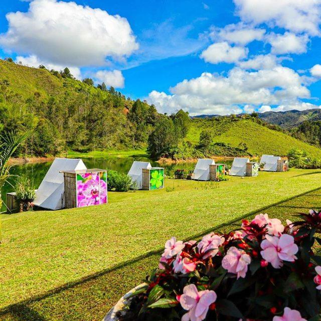 Aw Guatape Glamping Resort Екстер'єр фото