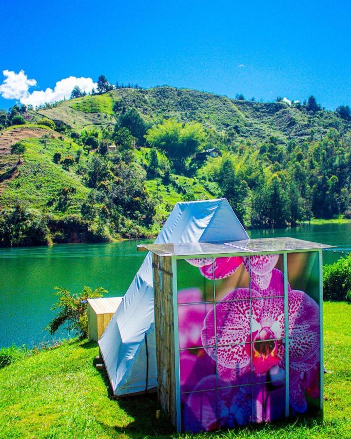 Aw Guatape Glamping Resort Екстер'єр фото