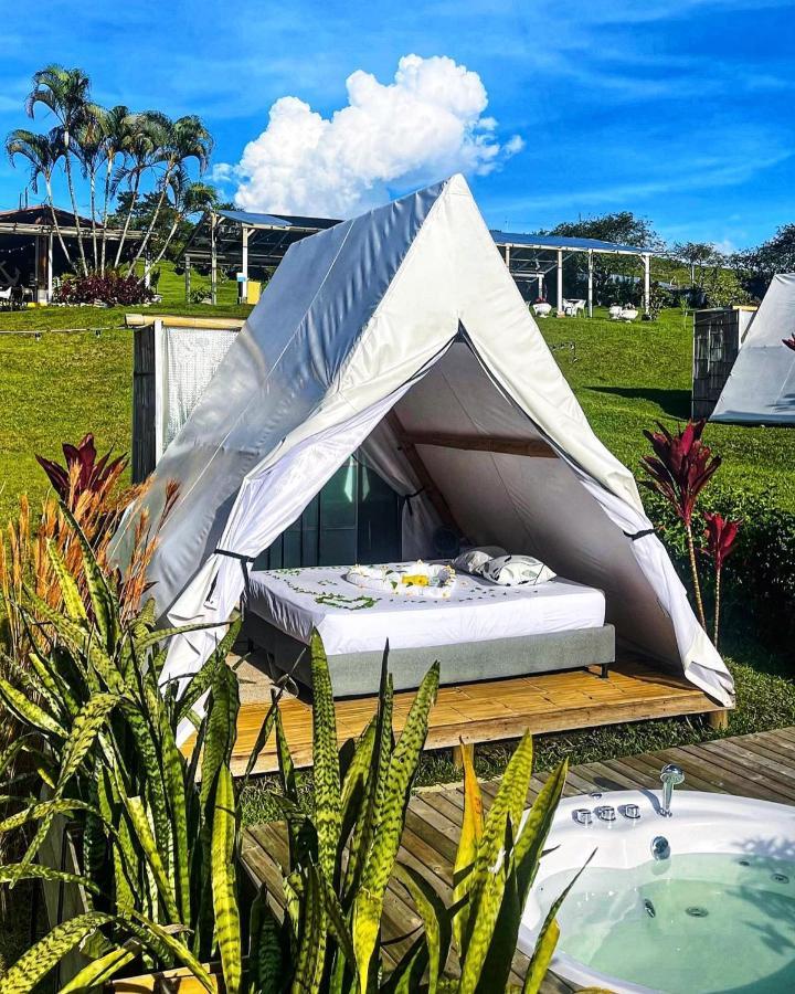 Aw Guatape Glamping Resort Екстер'єр фото